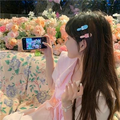 主演 C